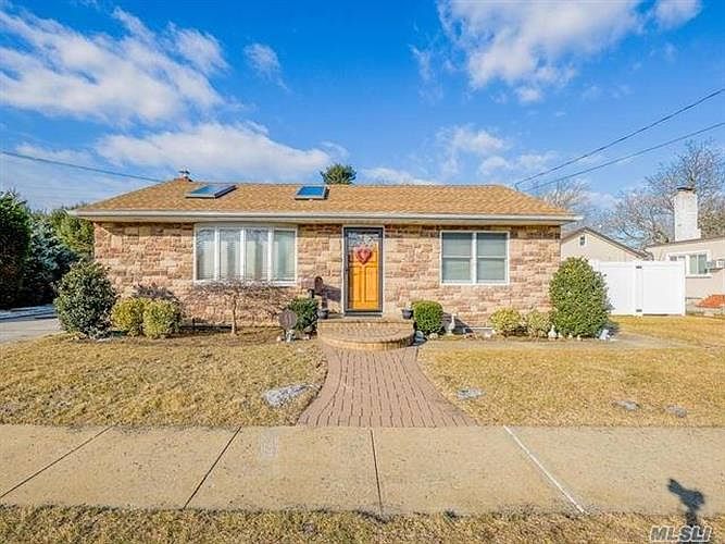 1st image of 41 Stewart Ave