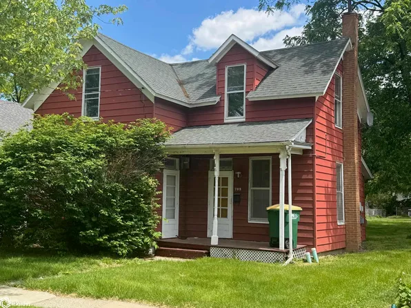 705 S 5th St, Fairfield, IA 52556