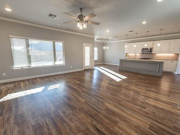 5th image of 725 Ventoso Cir