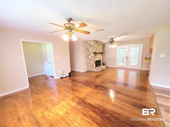5th image of 521A Volanta Ave