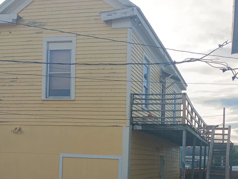 3217 Avenue M — Photo 1
