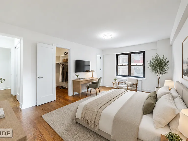 157 E 57th St #4C — Photo 2