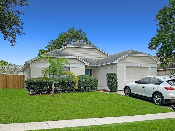 3rd image of 1970 Sheeler Oaks Dr