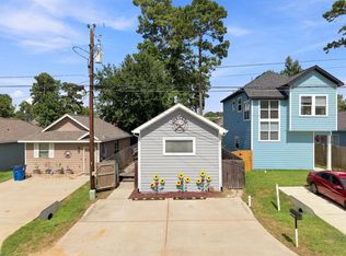 16714 E Forrestal, Montgomery, TX 77316