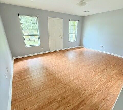 5th image of 1101 Achord Rd