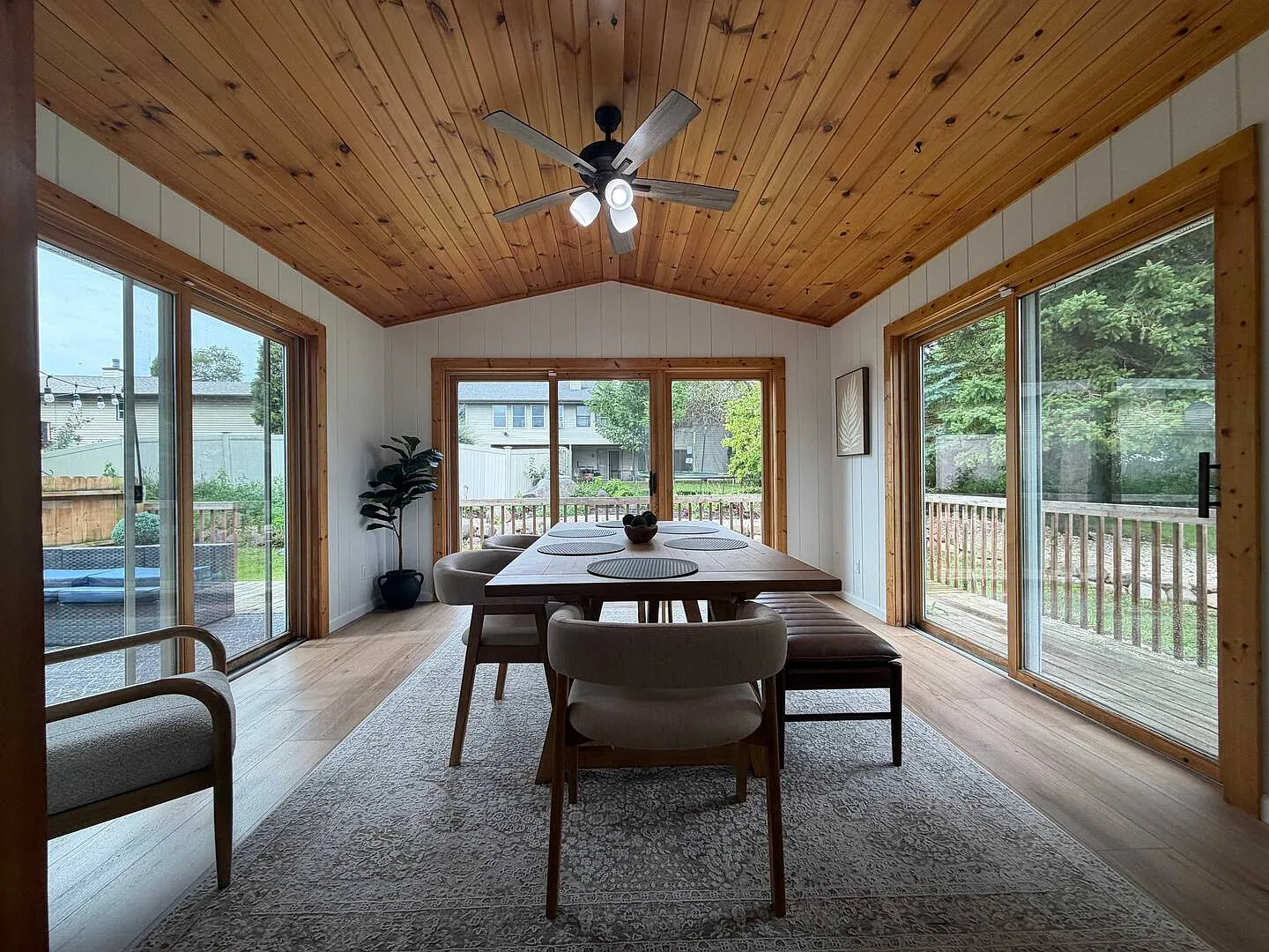 4 bed, 2250 sqft, $4,000 — Photo 4