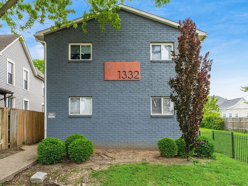 1332 Courtland Ave #D