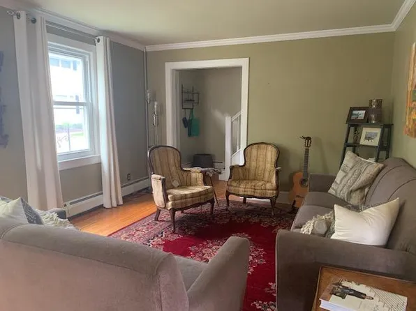 425 Saint Louis St, Lewisburg, PA 17837