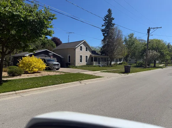 509 Fremont St, Lake Mills, WI 53551