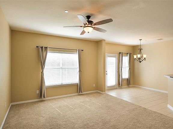 3rd image of 3304 Belladonna Dr
