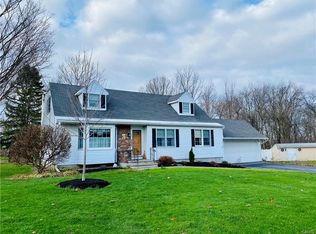 110 Belleview Dr, Canastota, NY 13032