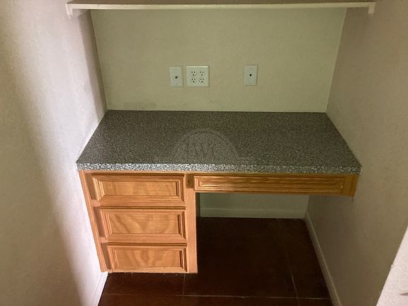 4th image of 1203 Cinch Dr APT A