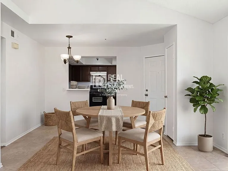 4201 W 5th St #332 — Photo 5