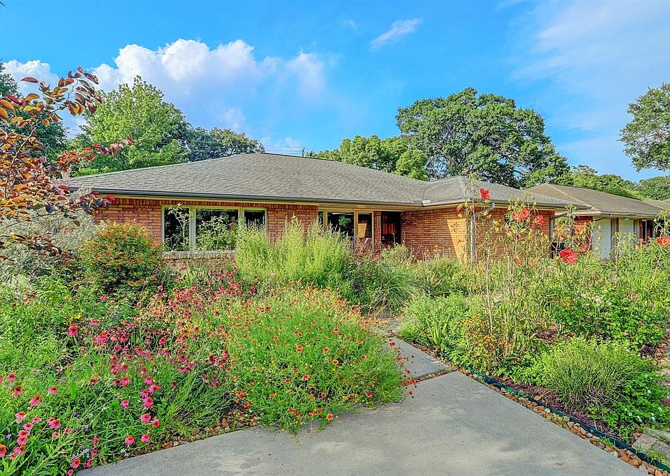 1st image of 6222 Wister Ln