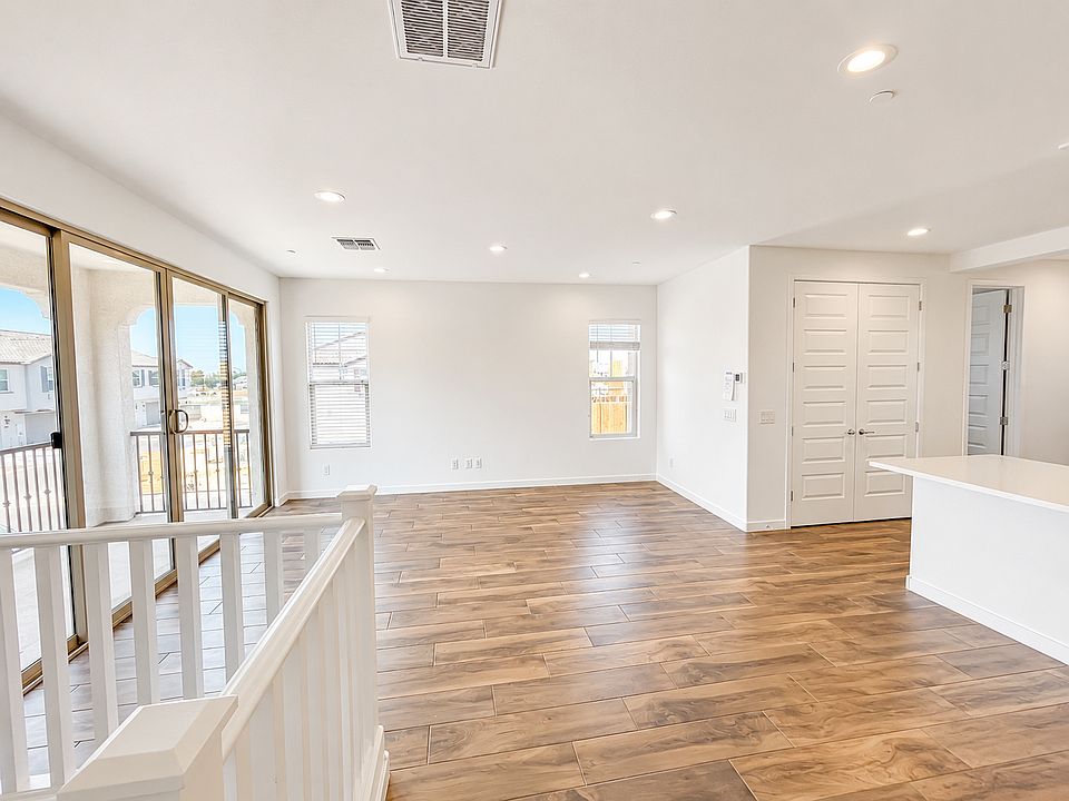 1st image of 4043 E Brisa Dr