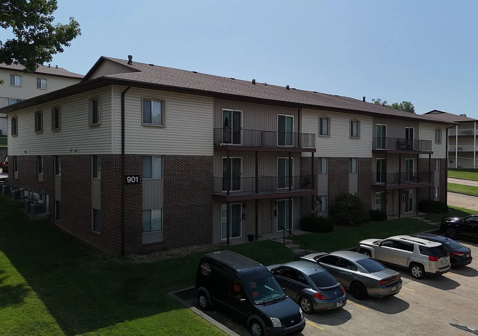2 Bed, 1 Bath Apartment with Private Pool, Playground & Pavilion — Photo 1