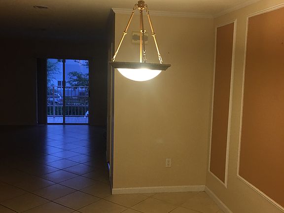 5th image of 601 E 1st Ave APT 203