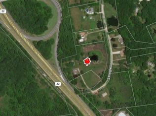 10 S Dingle Rd, Pawling, NY 12564