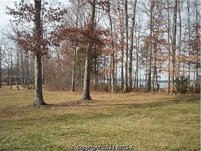 5th image of 385 Twin Lakes Ln