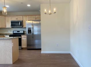 2356 Providence Rd #A7, Northbridge, MA 01534