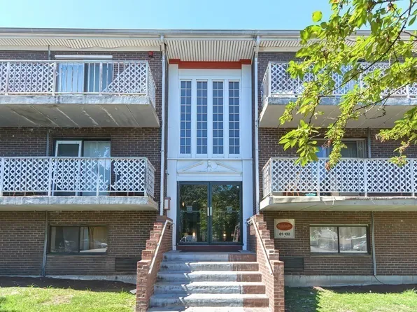 126 Beaver St APT 127, Framingham, MA 01702