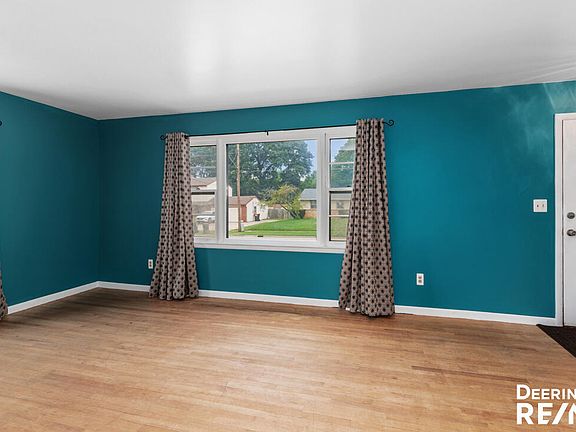 4th image of 1500 Gentian Dr SE