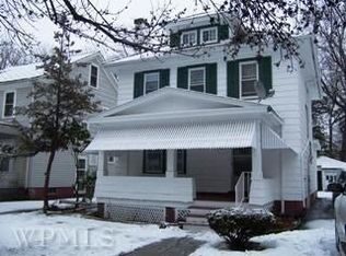 6 Daniels Ct, Rhinebeck, NY 12603
