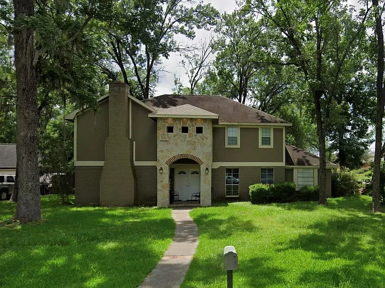 2695 S Woodloch St — Photo 1
