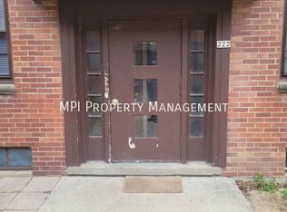 222 N 75th St #2, Milwaukee, WI 53213