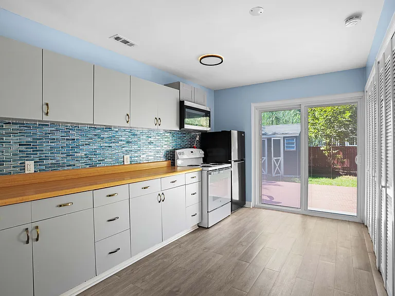 4734 Oak Rd — Photo 23