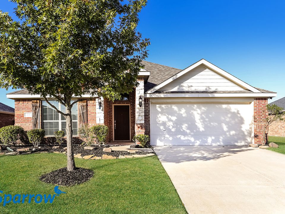 1st image of 203 Longhorn Dr