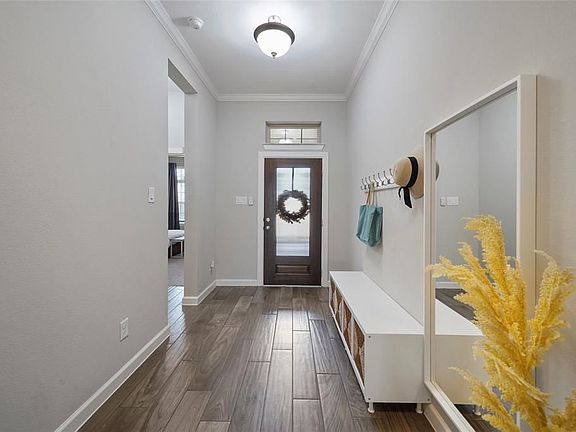 2nd image of 11103 Bluewater Lagoon Cir