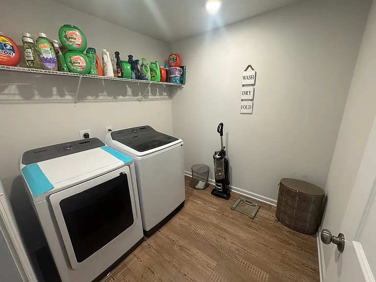 339 Springwood Ln — Photo 16