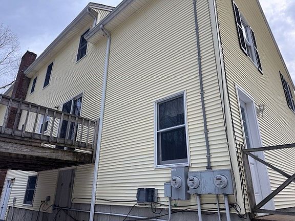 2nd image of 147 E County Rd