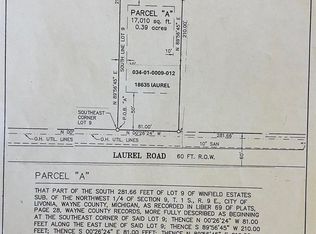 18635 Laurel Dr, Livonia, MI 48152