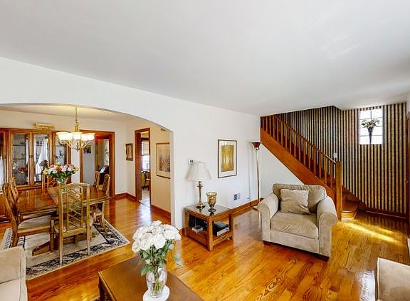 4th image of 1806 N 72nd Ct