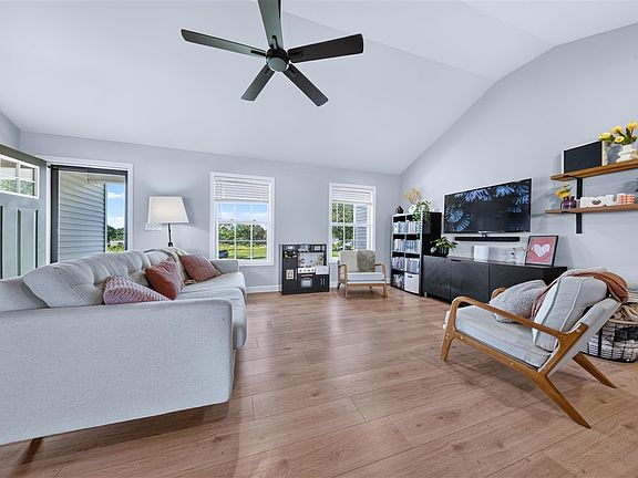 5th image of 100 Hardin Ln