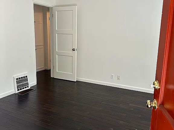 4th image of 1320 N Citrus Ave APT 1