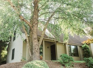 281 Autumn Grove Ct, Charlottesville, VA