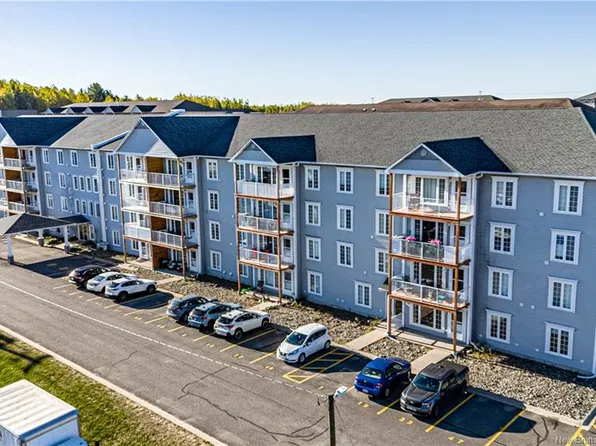 51 Lian St #26, Fredericton, NB E3C 0A2