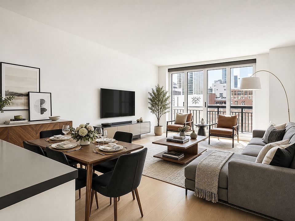 1st image of 70 W 37th St APT 1015