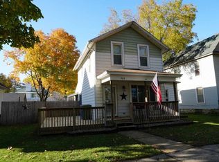 703 N Johnson St, Charles City, IA 50616