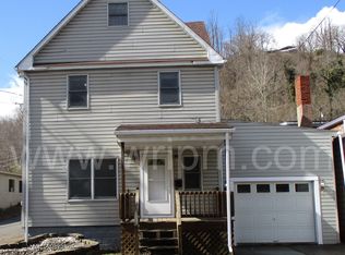 301 Middle St, Brownsville, PA