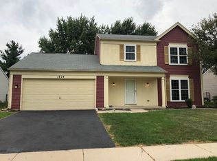 1624 Saint Andrews Cir, Elgin, IL 60123