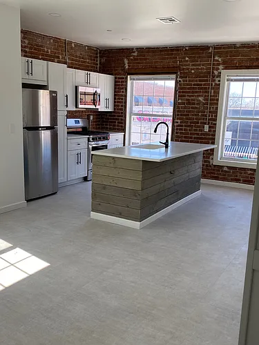 119 N Main St #1 Photo 1