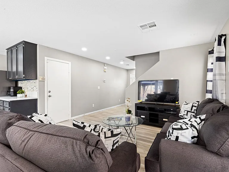 6391 Cactus Dahlia St — Photo 6