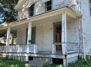 1425 S 16th St, Lincoln, NE 68502