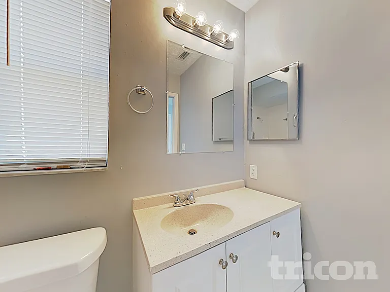 6835 67th Street Cir E — Photo 31
