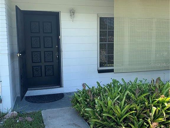 3rd image of 4709 Town N Country Blvd