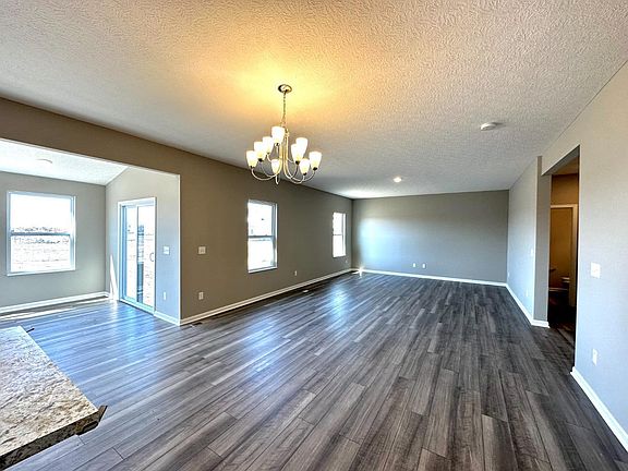 5th image of 3031 Sleeping Bear Ct